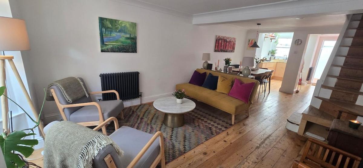 Holiday home Regency House - 2 Bed, 2 Bath By The Beach!